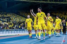 哈兰德晒合照被发现鼓舞士气口号：我们不是弱者，我们是曼城